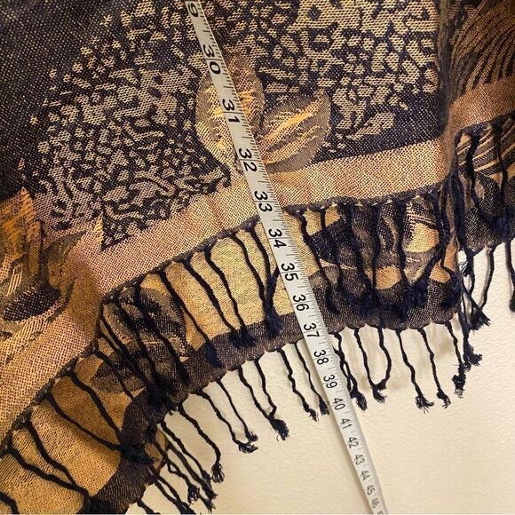 Ama Waterways navy blue beige tan large floral print fringe Scarf 28x76 - Picture 8 of 10